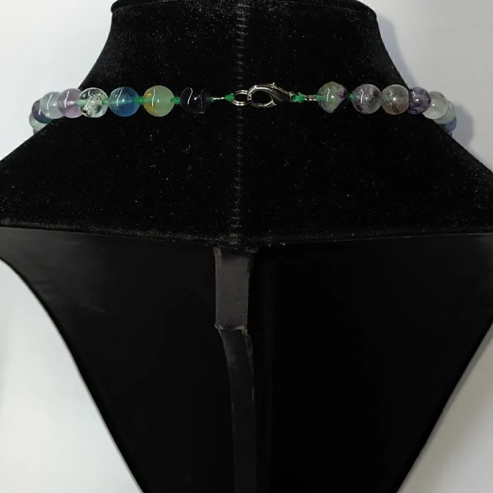 Polished Glass Bead Necklace - Picture 6 of 6